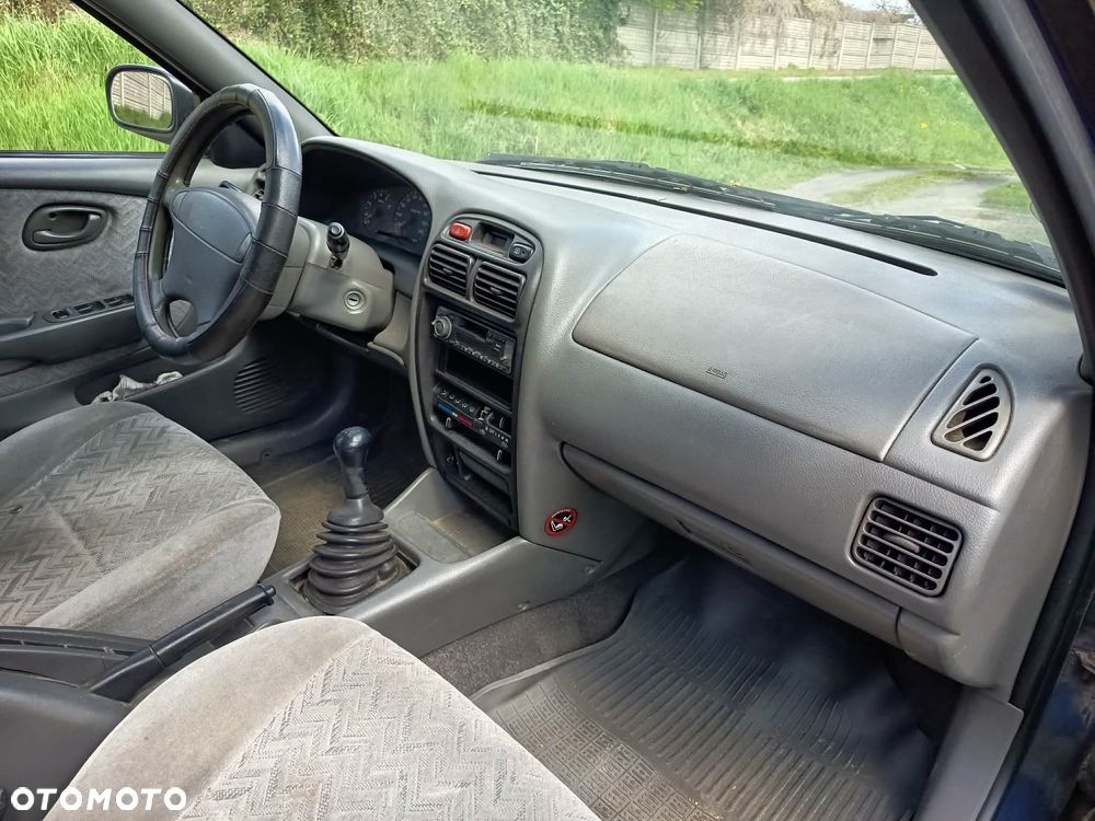 Suzuki Baleno - 2