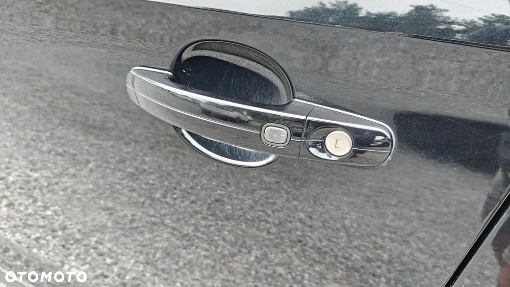 Ford Kuga - 27