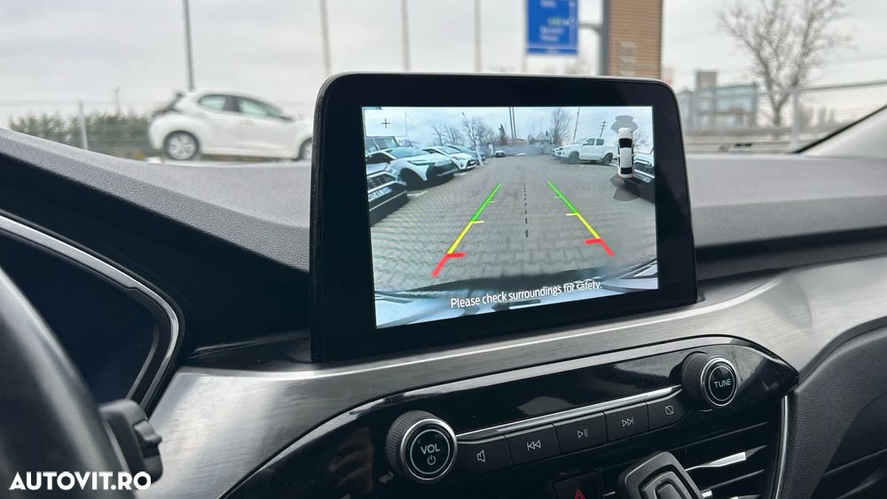 Ford Kuga 2.0 EcoBlue A8 AWD Titanium - 12