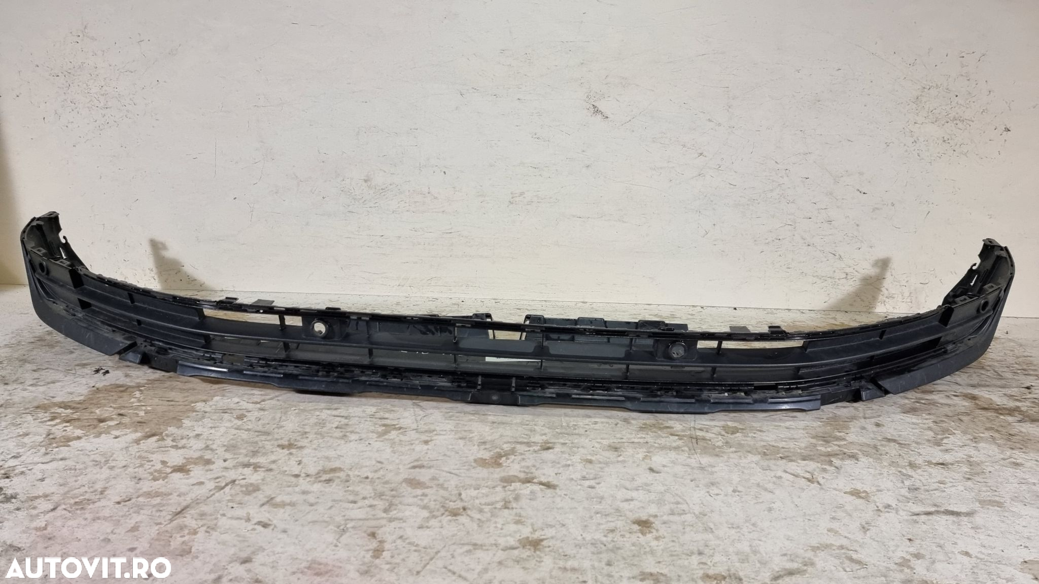 Spoiler inferior bara fata VW Tiguan facelift, 2020, 2021, 2022, 2023, cod origine OE 5NA807901C - 5