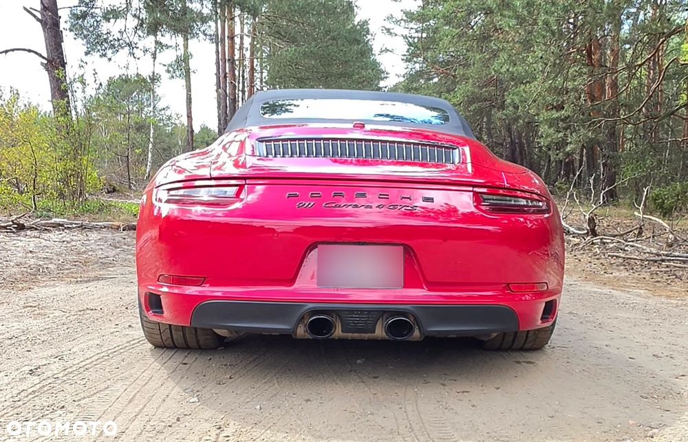 Porsche Carrera GT - 5