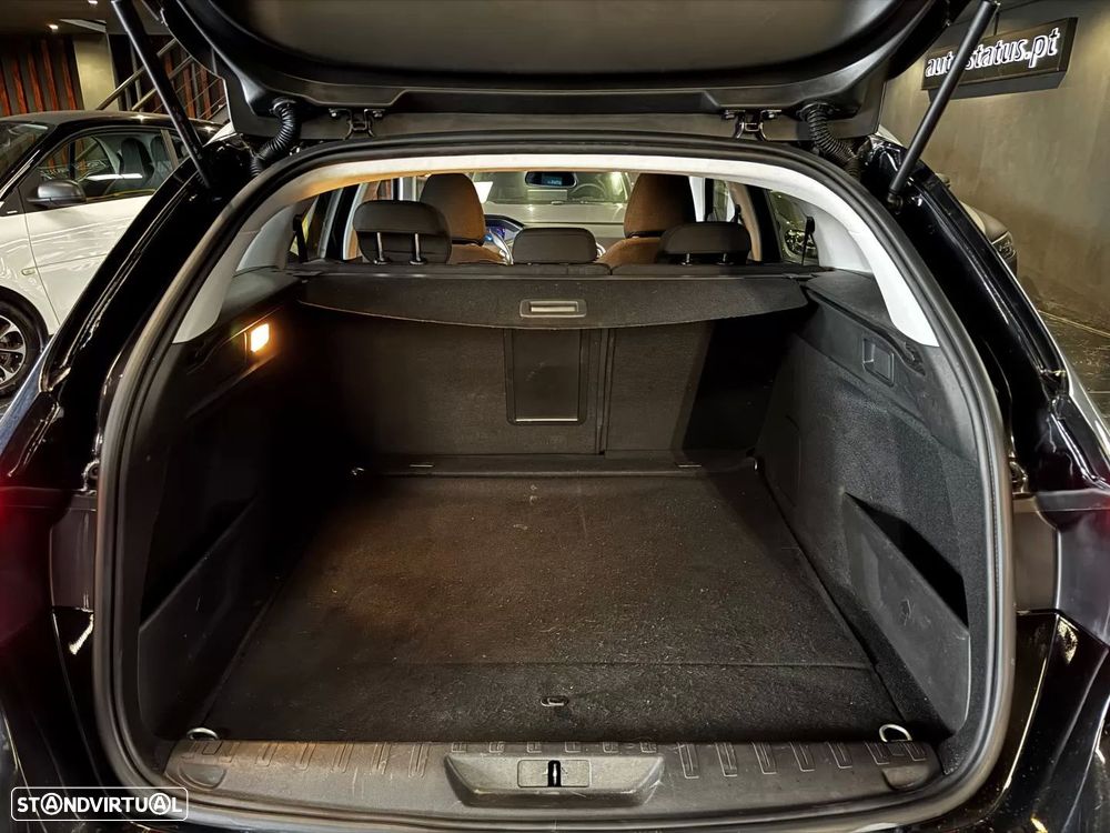 Peugeot 308 SW 1.5 BlueHDi Style - 30