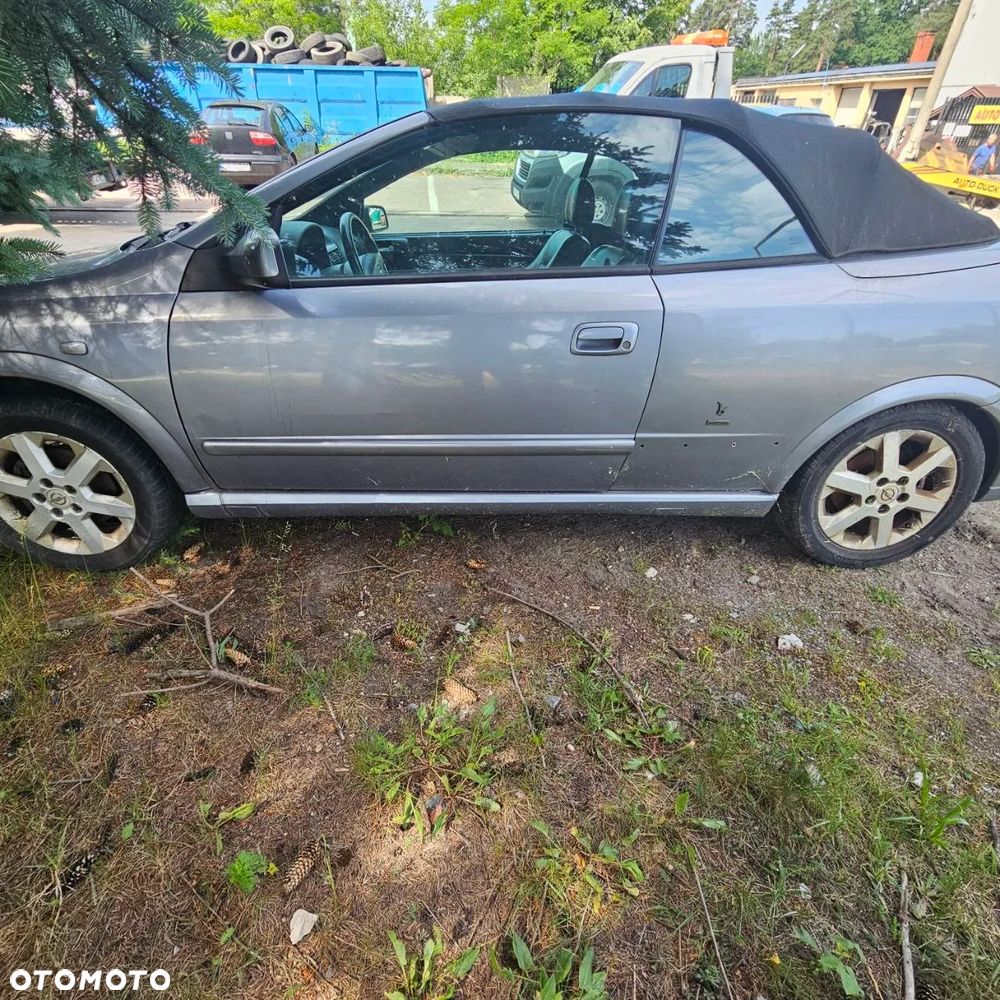 Opel Astra - G - Cabrio (2002r) 2,2 B 108 kW / 147 KM (kod lak: Z4AU) pojazd na części - 8