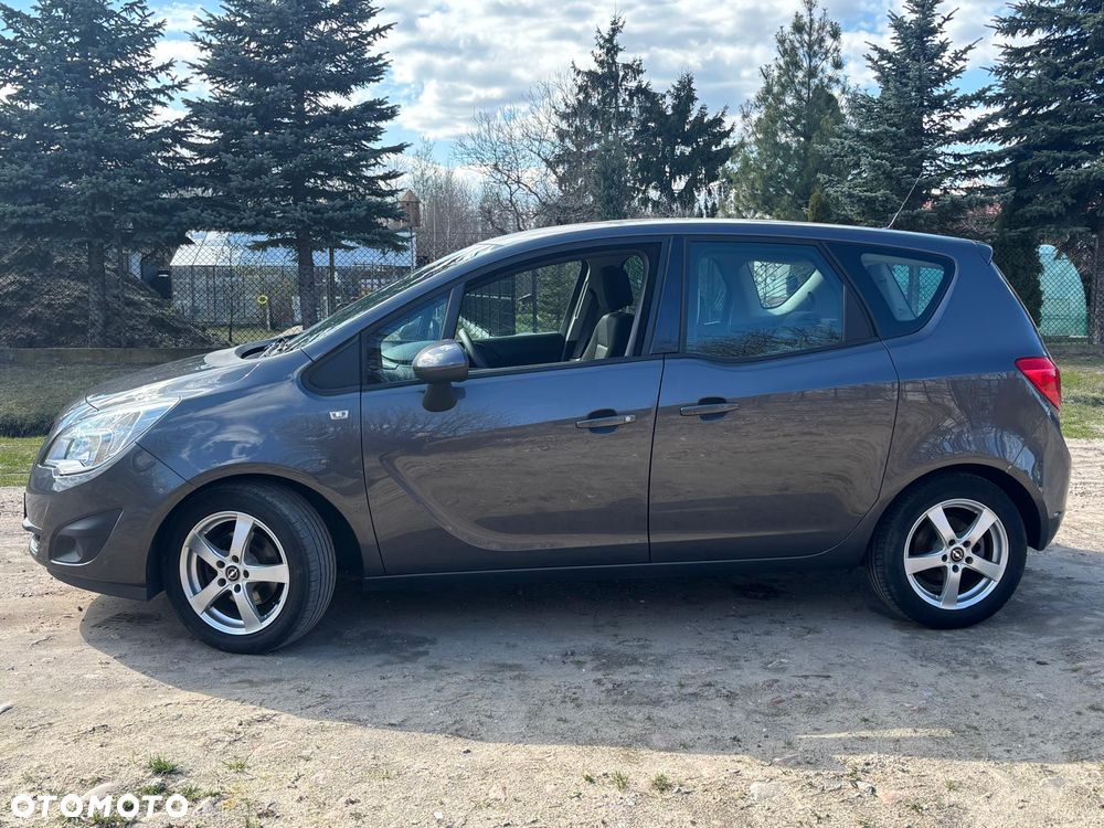 Opel Meriva 1.4 T Cosmo - 4