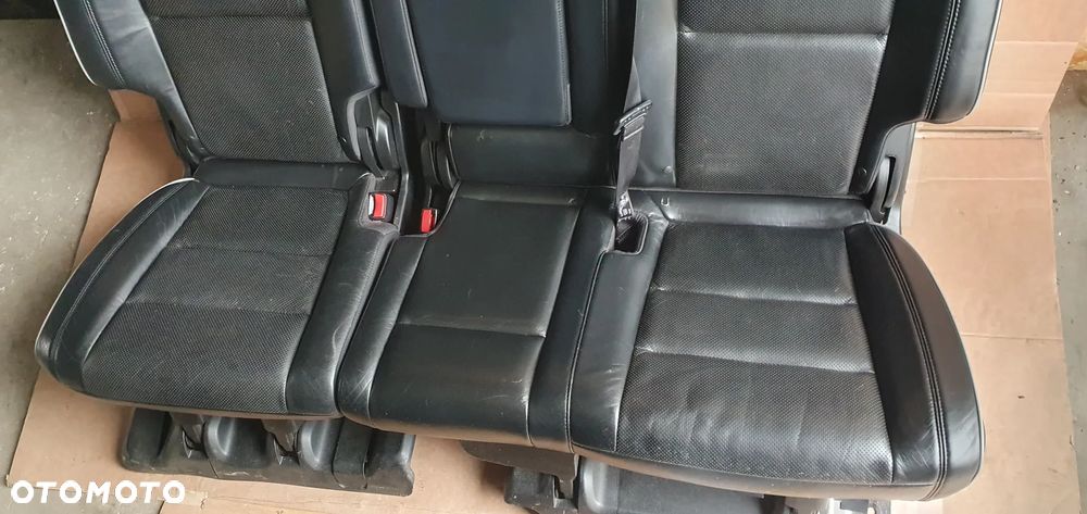 Fotele przód tył kanapa skóra komplet Overland Jeep Grand Cherokee WK2 - 5