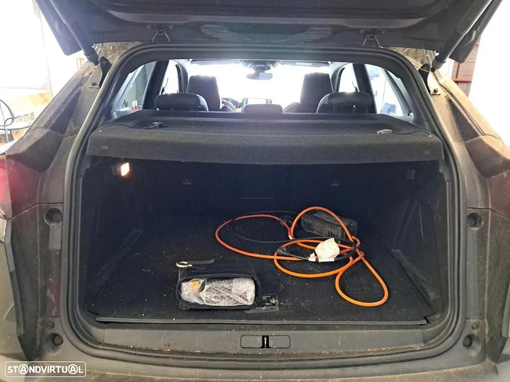 Peugeot 3008 1.6 Hybrid GT e-EAT8 - 7