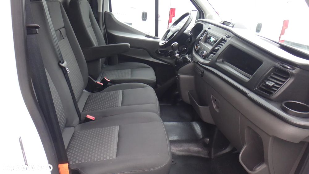 Ford TRANSIT - 11
