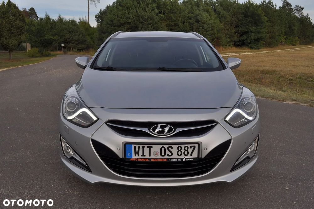 Hyundai i40 i40cw 1.7 CRDi Fifa World Cup Edition - 5