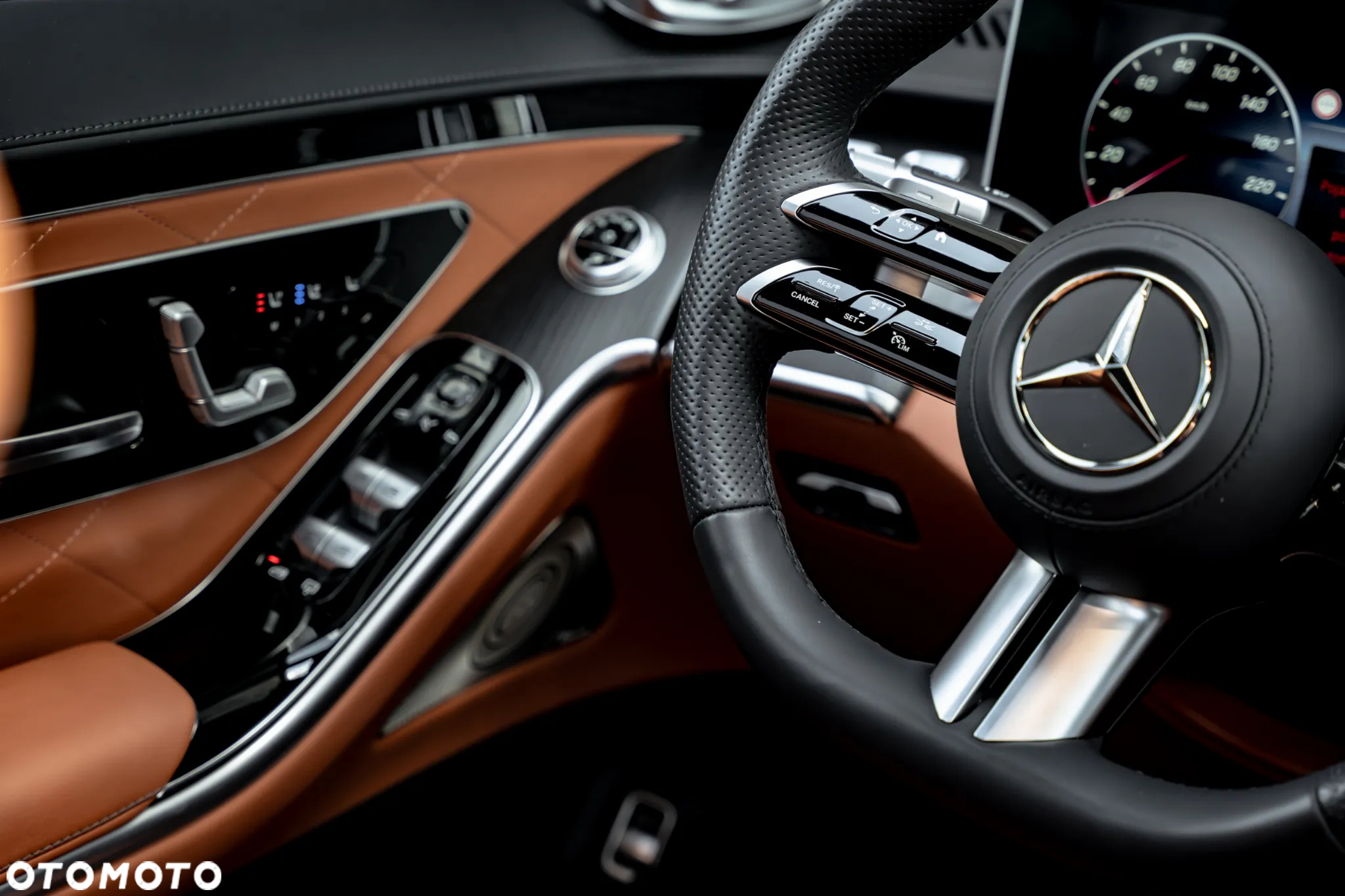 Mercedes-Benz Klasa S 450 d 4Matic L 9G-TRONIC - 26