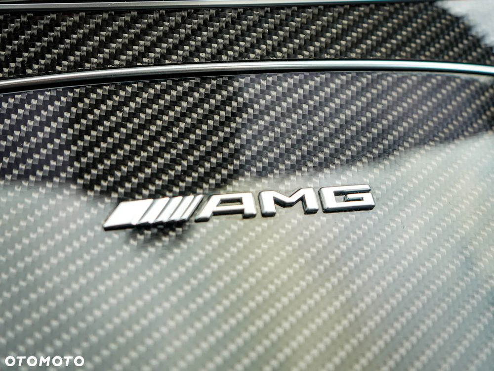 Mercedes-Benz Klasa E AMG 63 S 4Matic+ AMG Speedshift MCT-9G Final Edition - 25