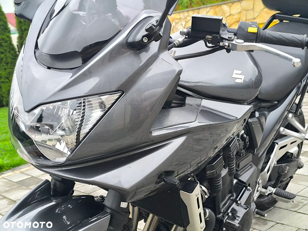 Suzuki Bandit - 22