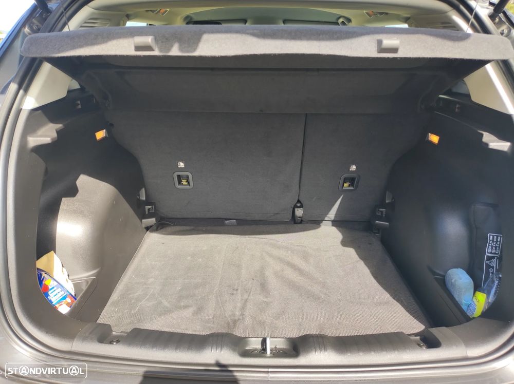 Jeep Compass 1.5 TG e-Hybrid Altitude DCT - 9