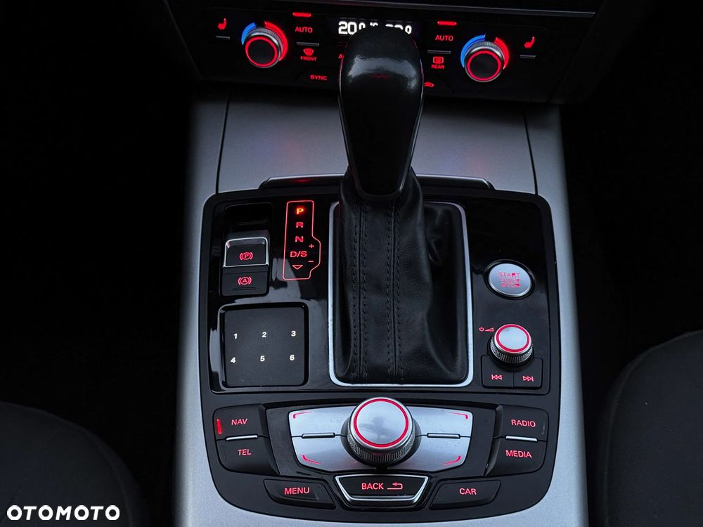 Audi A6 Avant 2.0 TDI Ultra DPF S tronic - 29