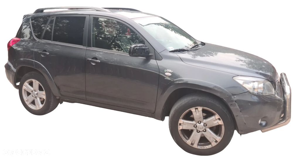 Toyota RAV4 2.2 D-4D X - 7