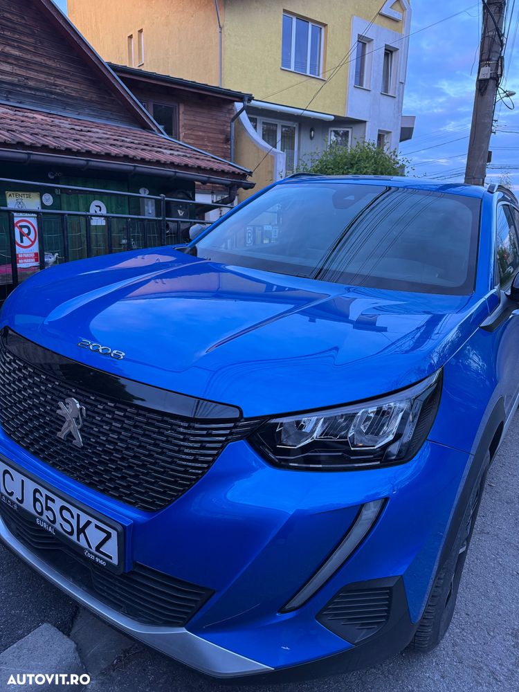 Peugeot 2008 1.2 L PureTech STT Allure - 18