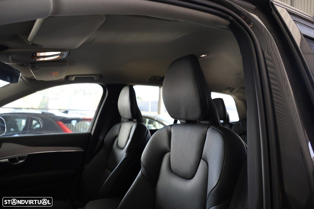 Volvo XC 90 2.0 T8 PHEV Plus Dark AWD - 9