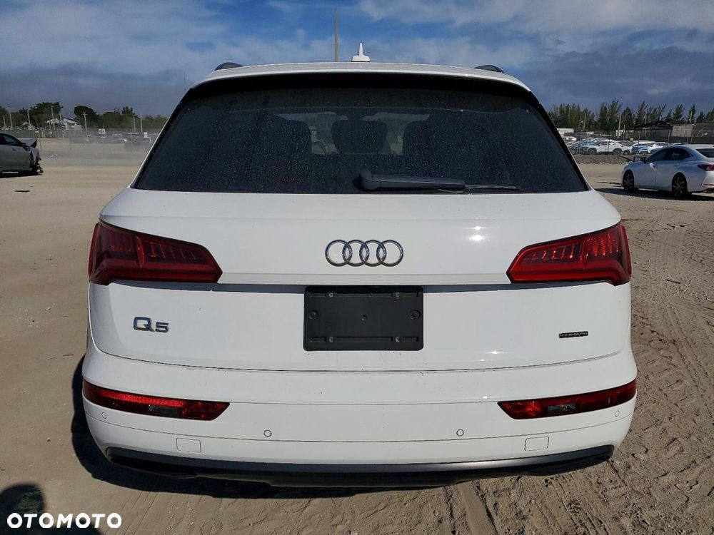 Audi Q5 2.0 TFSI Quattro S tronic design - 6