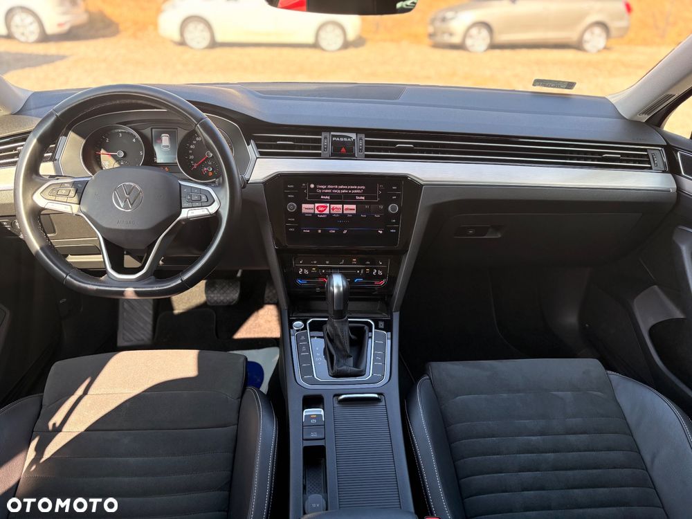 Volkswagen Passat 2.0 TDI EVO Elegance DSG - 15