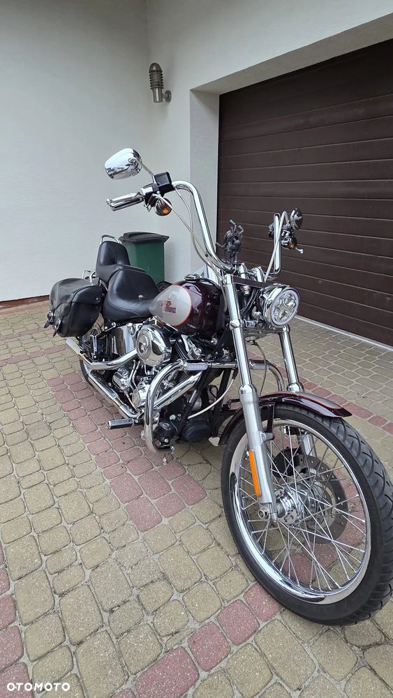Harley-Davidson Softail Custom - 16