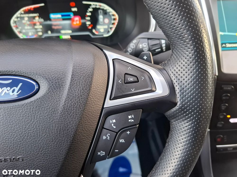 Ford S-Max 2.0 TDCi Titanium PowerShift - 14