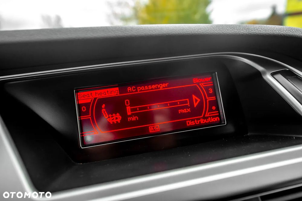 Audi A4 Avant 1.8 TFSI Quattro - 25