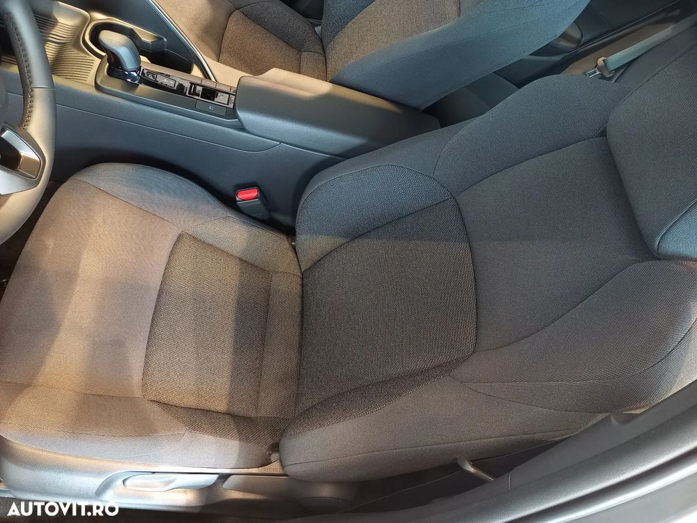 Toyota C-HR 1.8 HEV 140 CP 4x2 CVT Active - 12