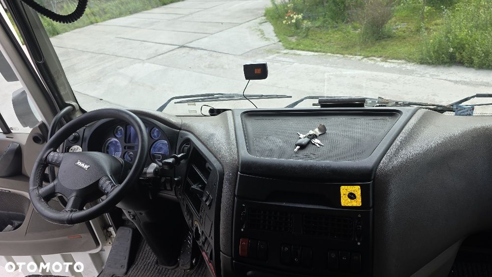 DAF 105 - 16