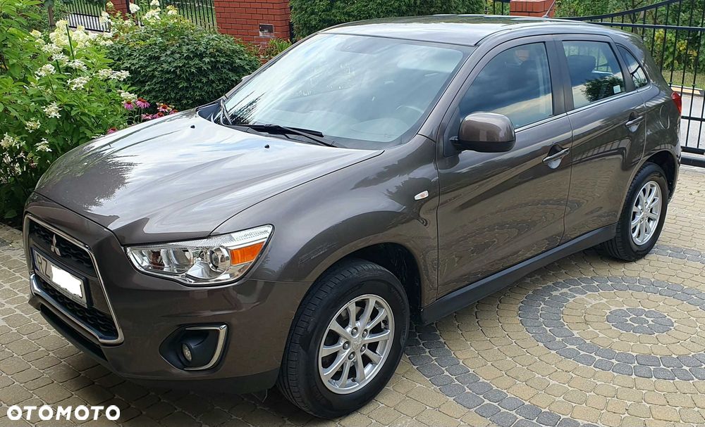 Mitsubishi ASX - 1