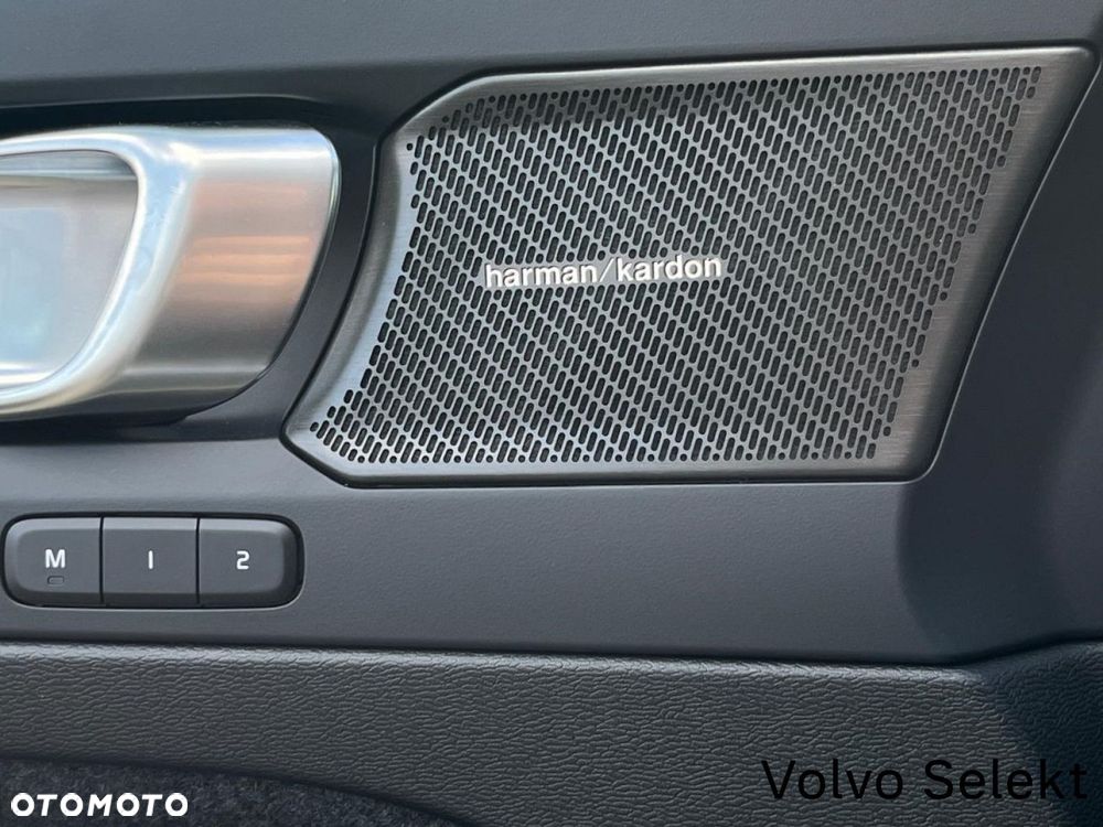 Volvo XC 40 - 28