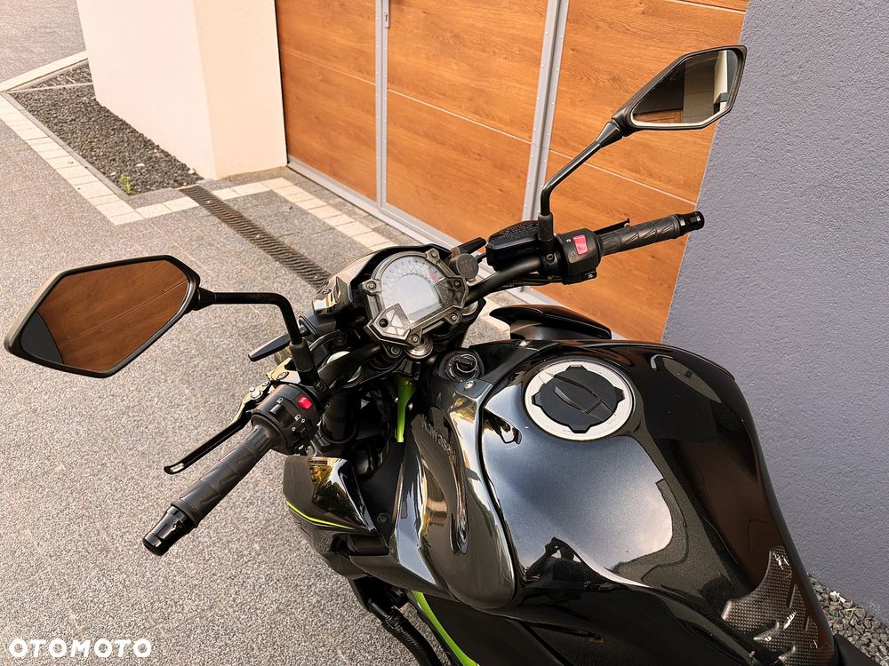 Kawasaki Z - 7