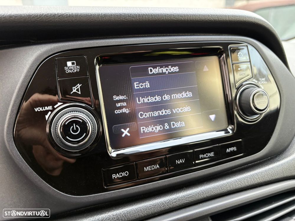 Fiat Tipo 1.3 M-Jet Lounge Tech J17 - 24