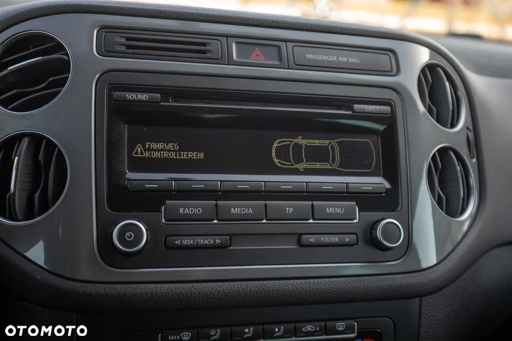 Volkswagen Tiguan 2.0 TDI BlueMot Sport&Style - 29
