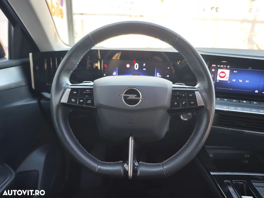 Opel Astra 1.2L Turbo Start/Stop AT8 Business Edition - 22