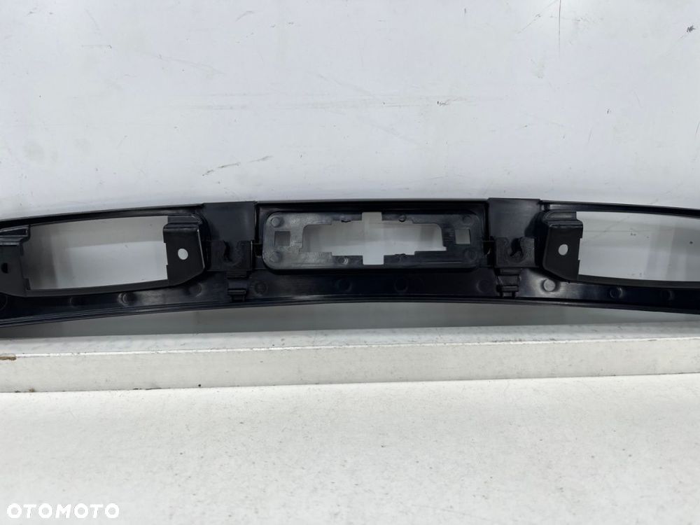 Listwa Kia Sportage 3 III 10-15r. blenda nakładka klapy bagażnika na kamerę 87311-3w010 - 7