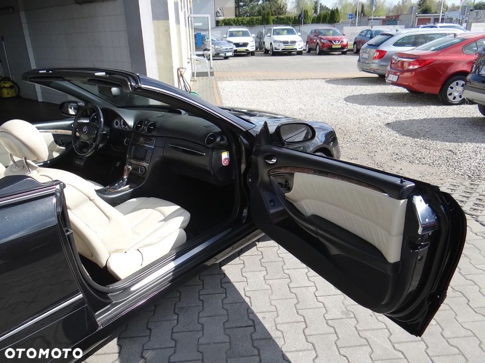 Mercedes-Benz CLK 320 CDI 7G-TRONIC Avantgarde Sport Edition - 11