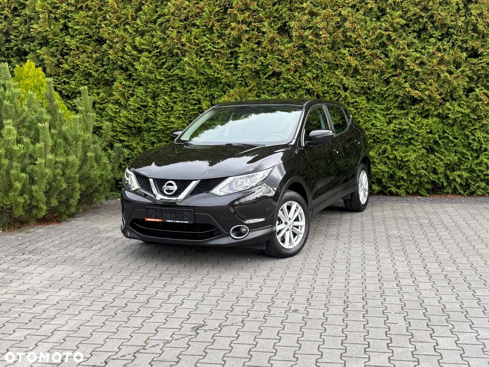 Nissan Qashqai - 1