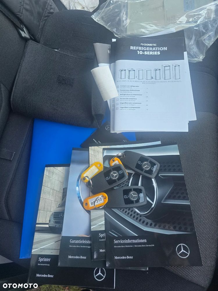 Mercedes-Benz Sprinter - 11