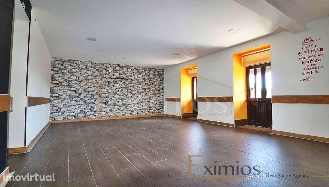 Moradia V7 e Restaurante em Touguinha para venda - Grande imagem: 3/23