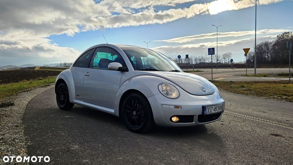 Volkswagen New Beetle 1.9 TDI DPF Freestyle - 14