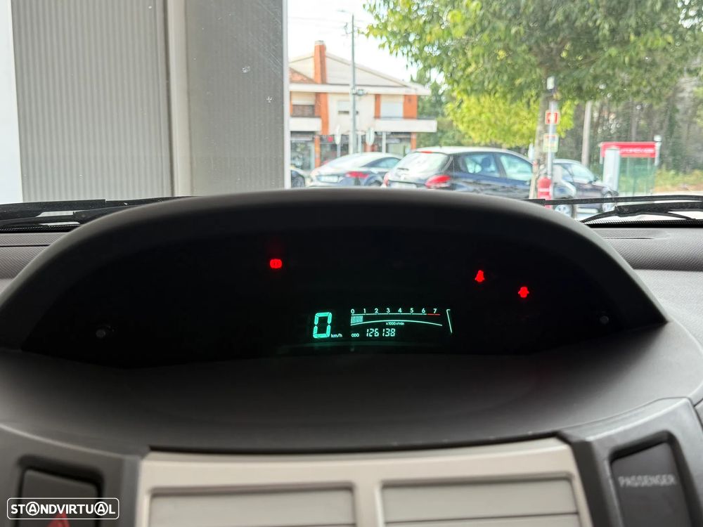 Toyota Yaris 1.0 VVT-i Cool Edition - 13