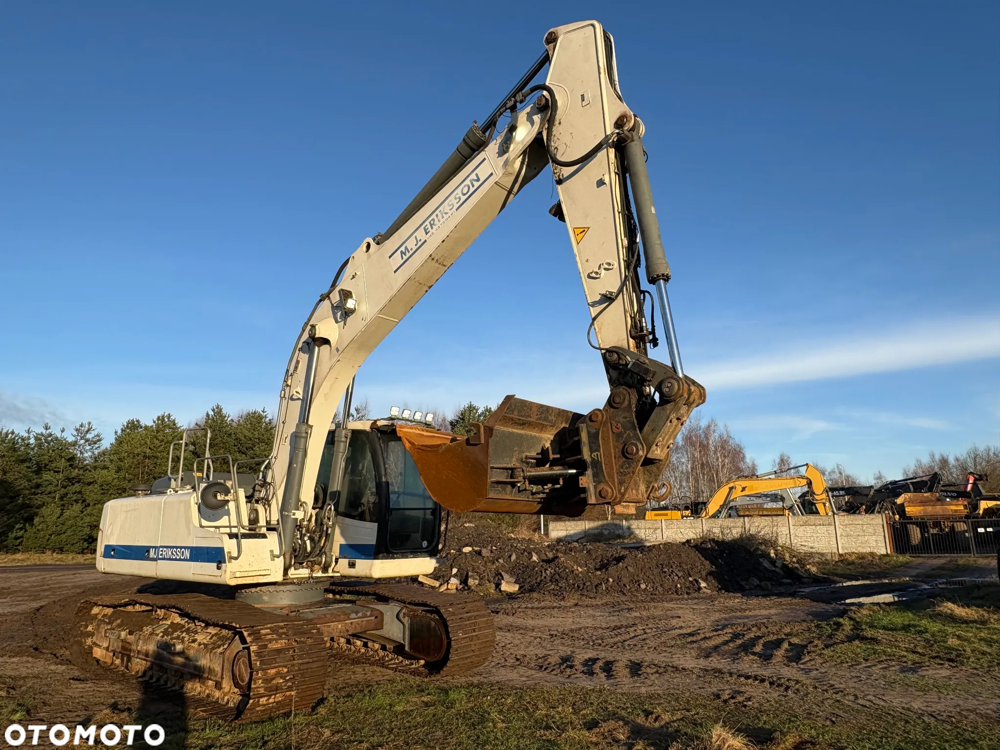 Liebherr R924LC - 3
