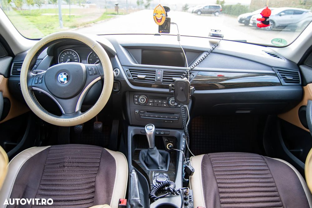 BMW X1 xDrive20d - 16
