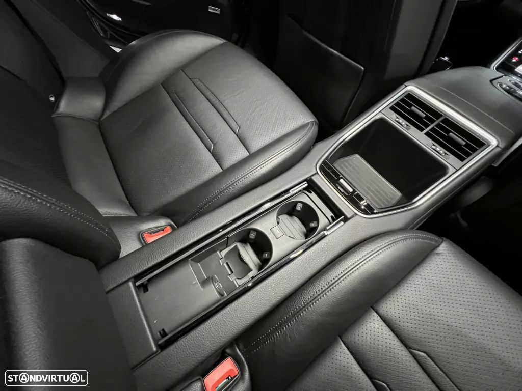 Porsche Panamera 4 E-Hybrid Executive - 45