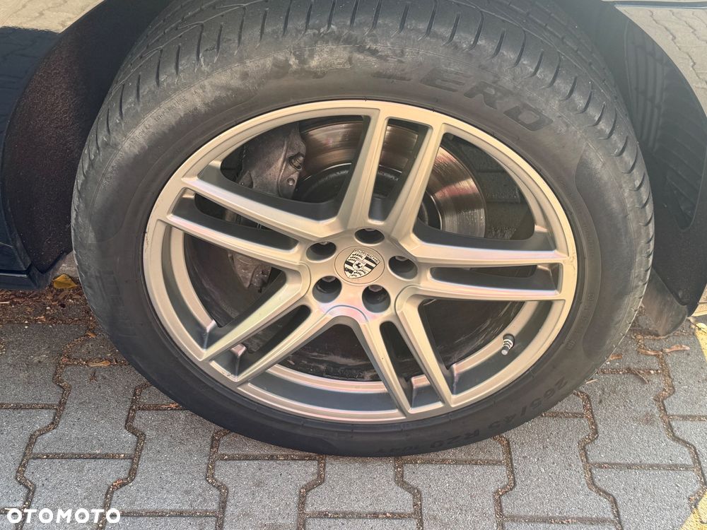 Porsche Macan Standard - 12
