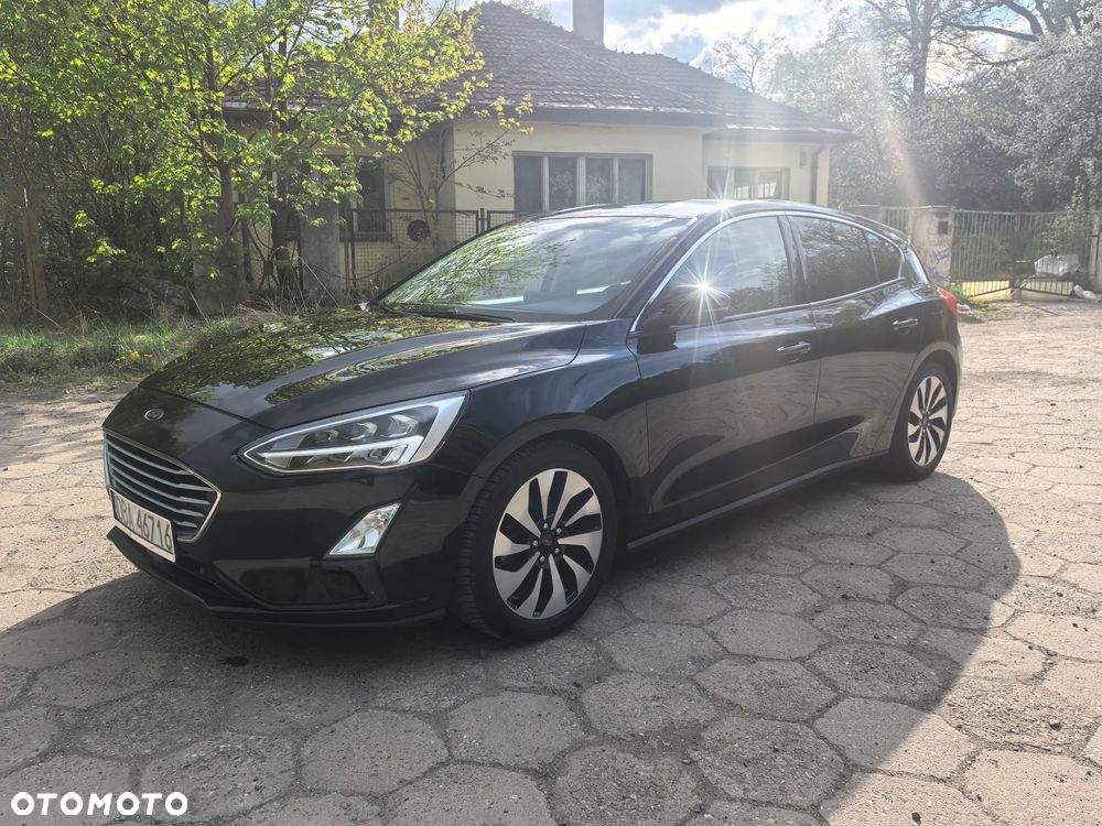 Ford Focus 1.0 EcoBoost STart-Stopp-System TITANIUM - 2