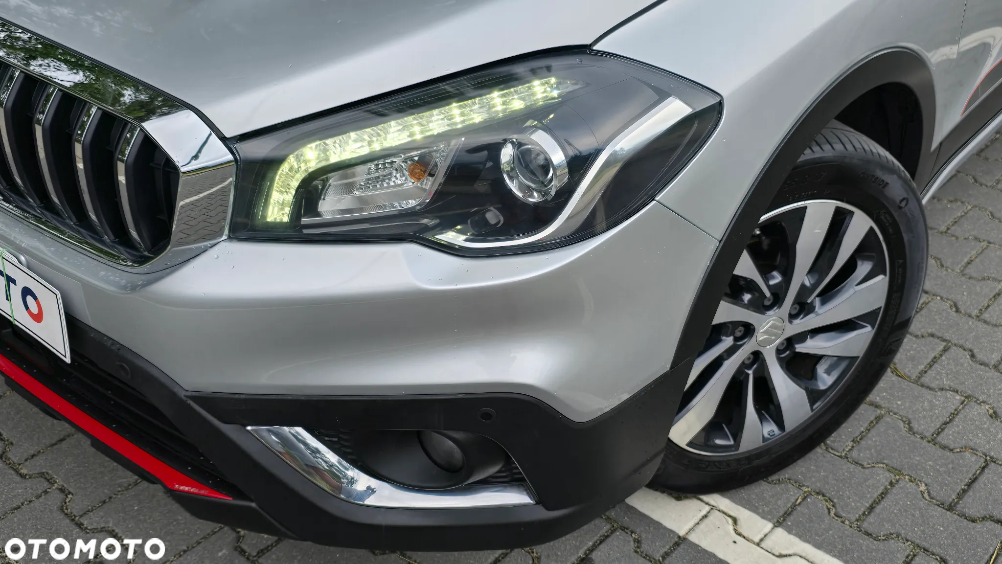 Suzuki SX4 S-Cross 1.4 T Premium 4WD - 7