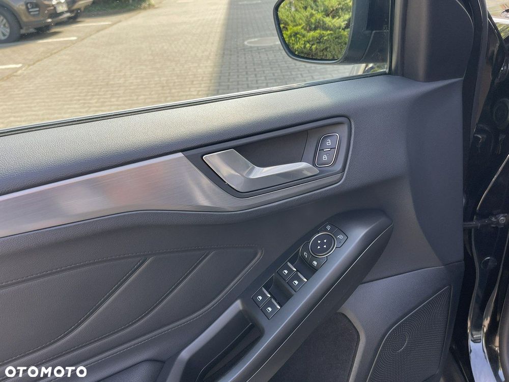 Ford Focus - 21