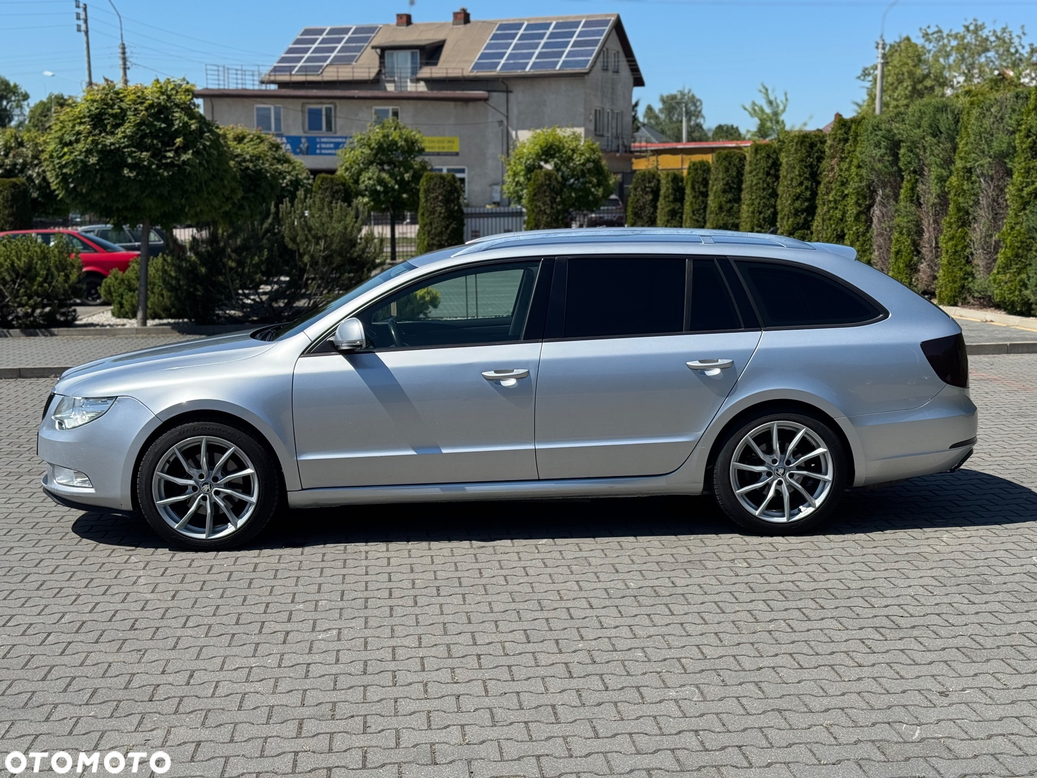 Skoda Superb 2.0 TDI DSG Comfort - 3