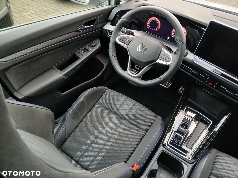 Volkswagen Golf 1.5 eTSI OPF DSG R-Line - 10