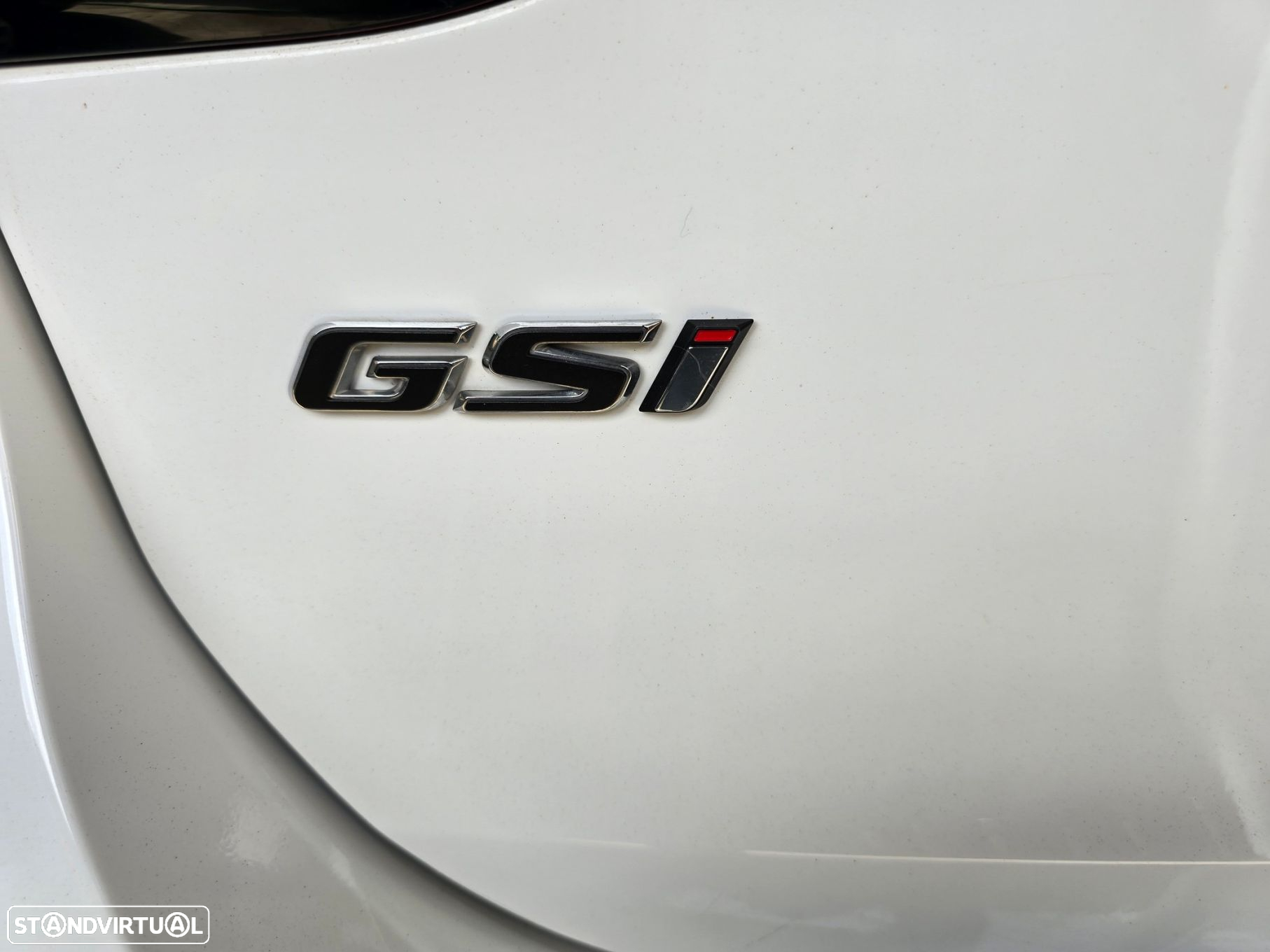 Opel Corsa 1.2 T GS Line Aut. - 30